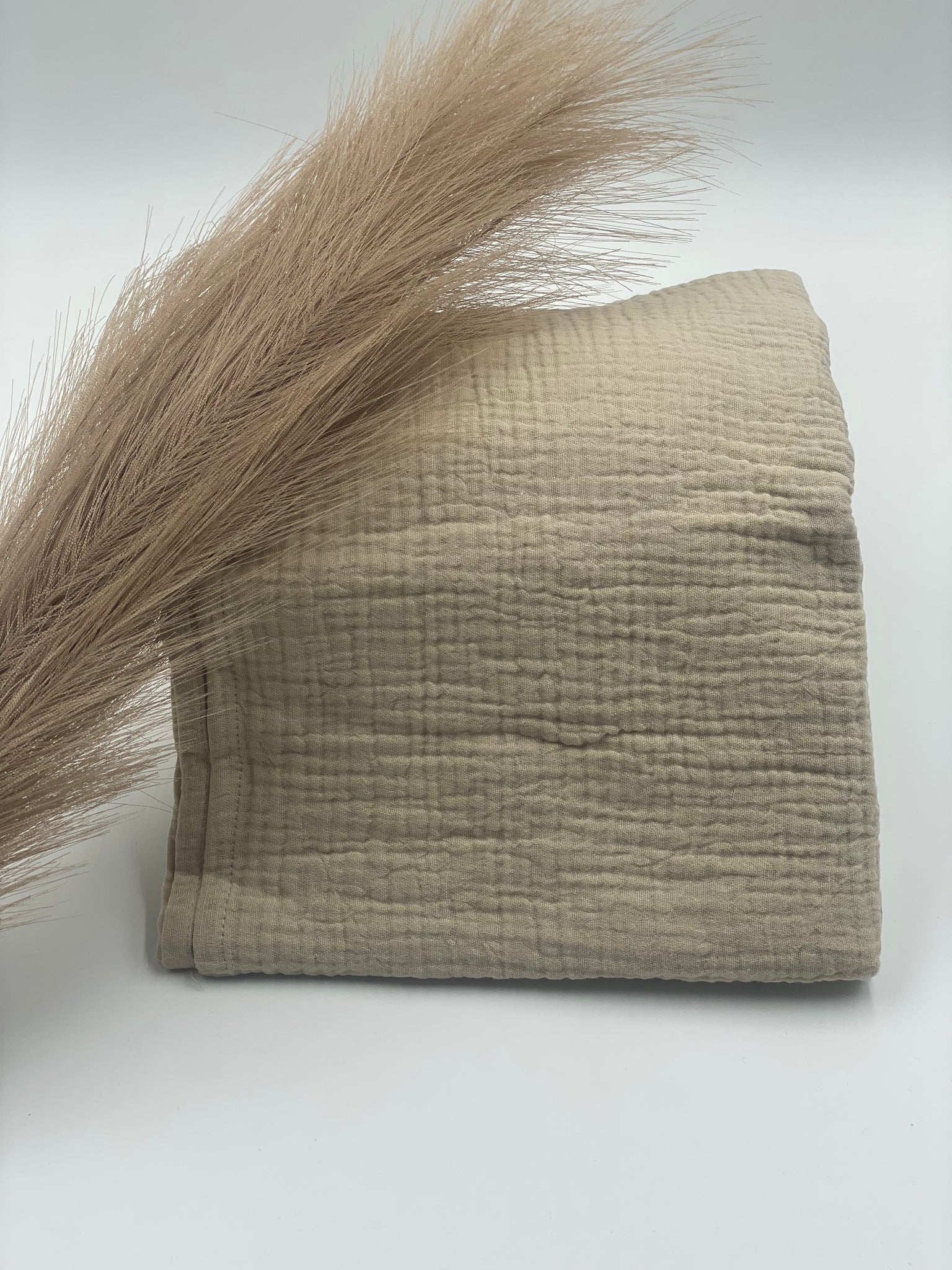 Musselindecke schlicht "beige"