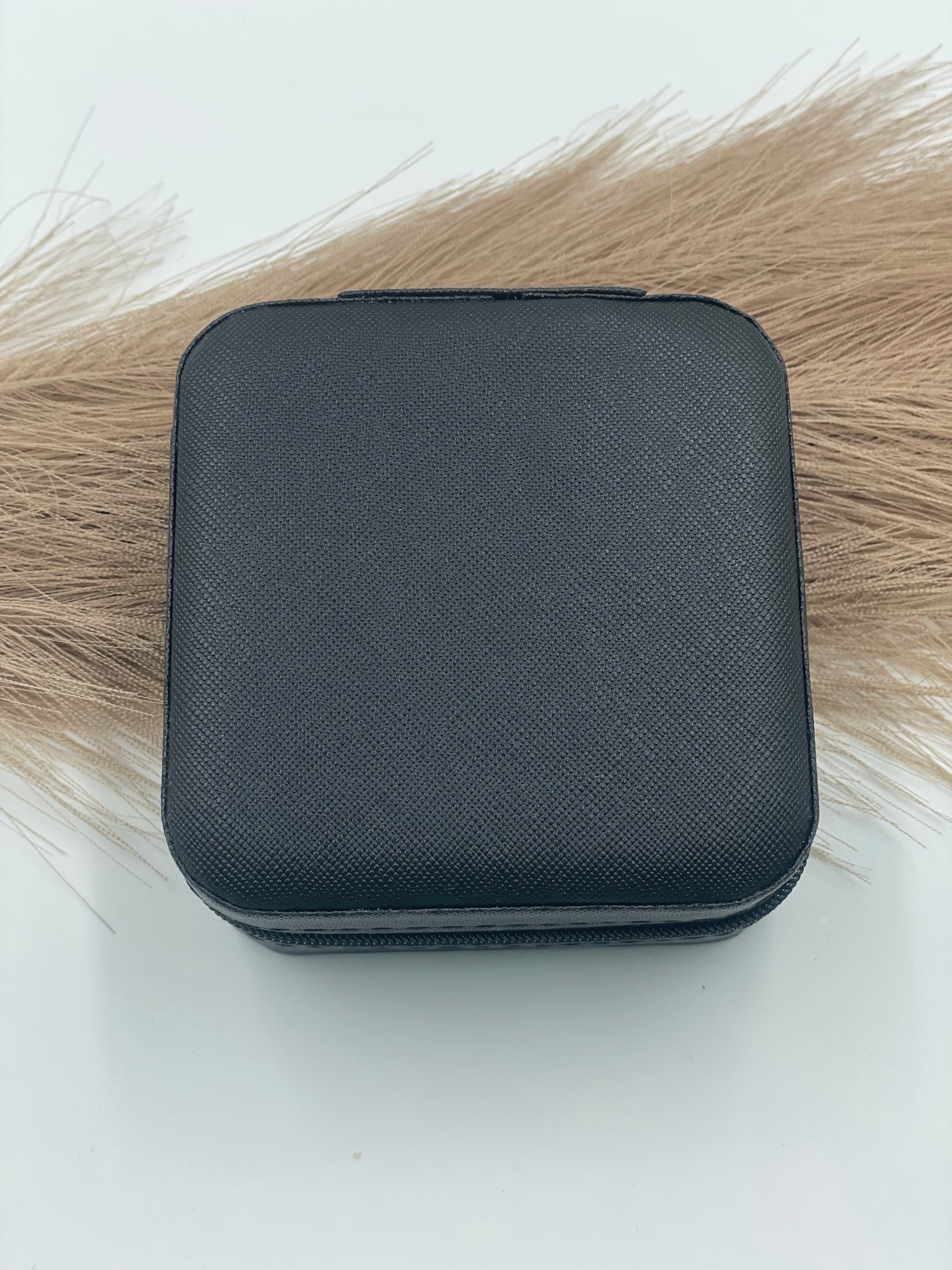 Schmuckkästchen "Initialen + Name"